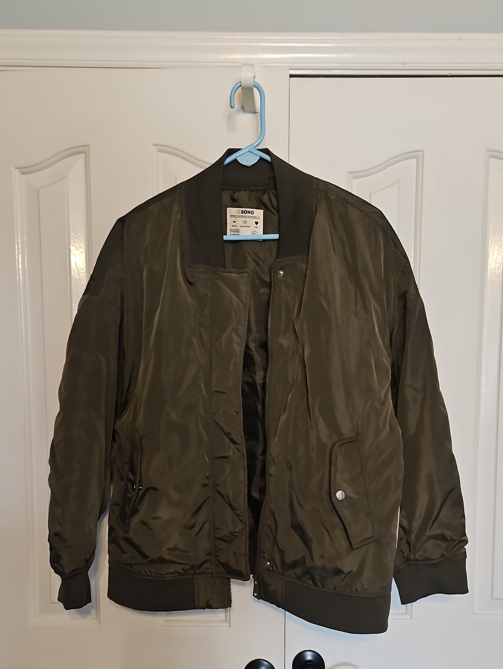 NWT Ci Sono Olive Bomber Jacket for Women